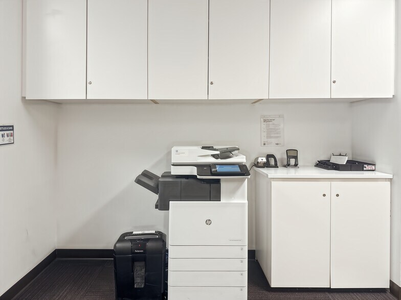 More Photos Of 4838 Richard Rd SW, Calgary Coworking Space