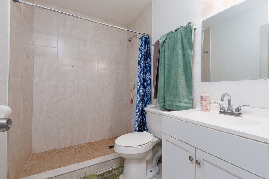 More Photos Of 1204 S Eastern Ave, Las Vegas Religious Facility For Sale