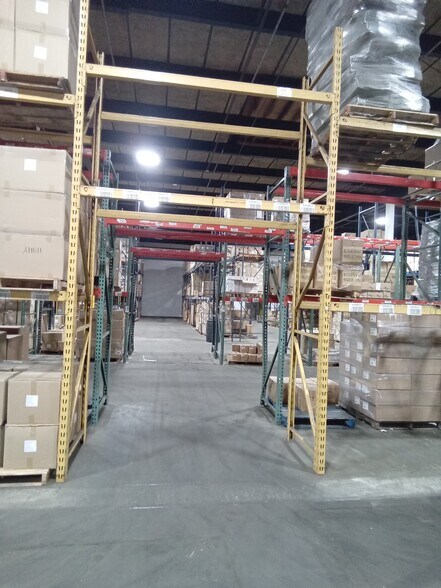More Photos Of 1200 Fuller Rd, Linden Warehouse For Lease