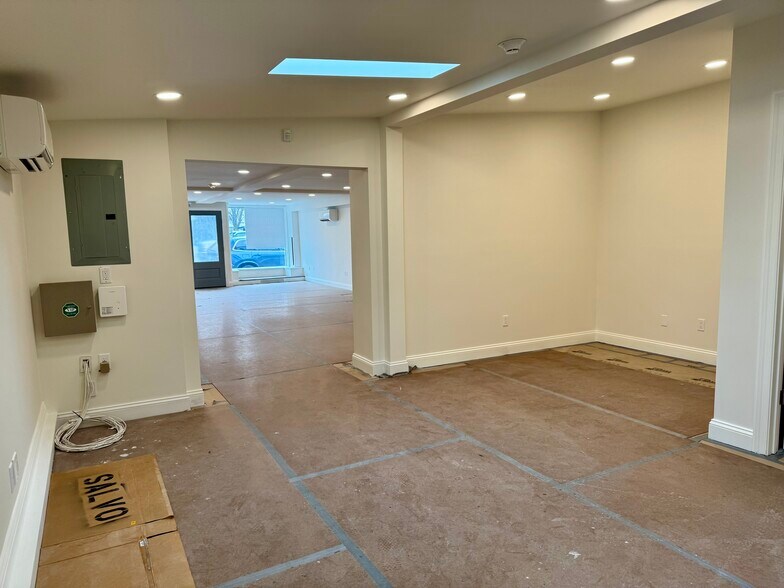 More Photos Of 187 Sound Beach Ave, Old Greenwich Freestanding For Lease