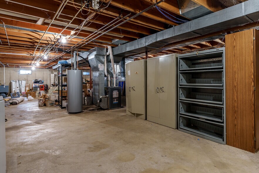 More Photos Of 7550 Rote Rd, Rockford Medical For Sale