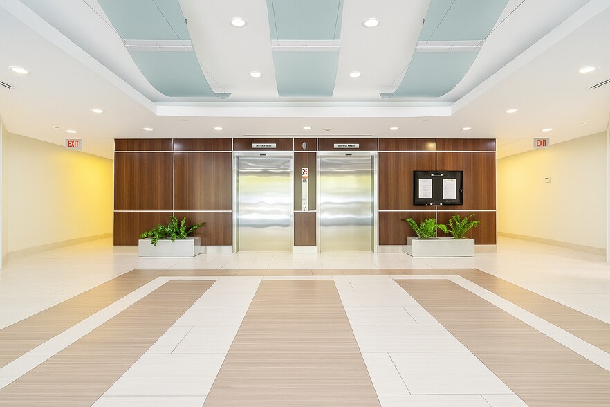 More Photos Of , Boynton Beach Office For Sale