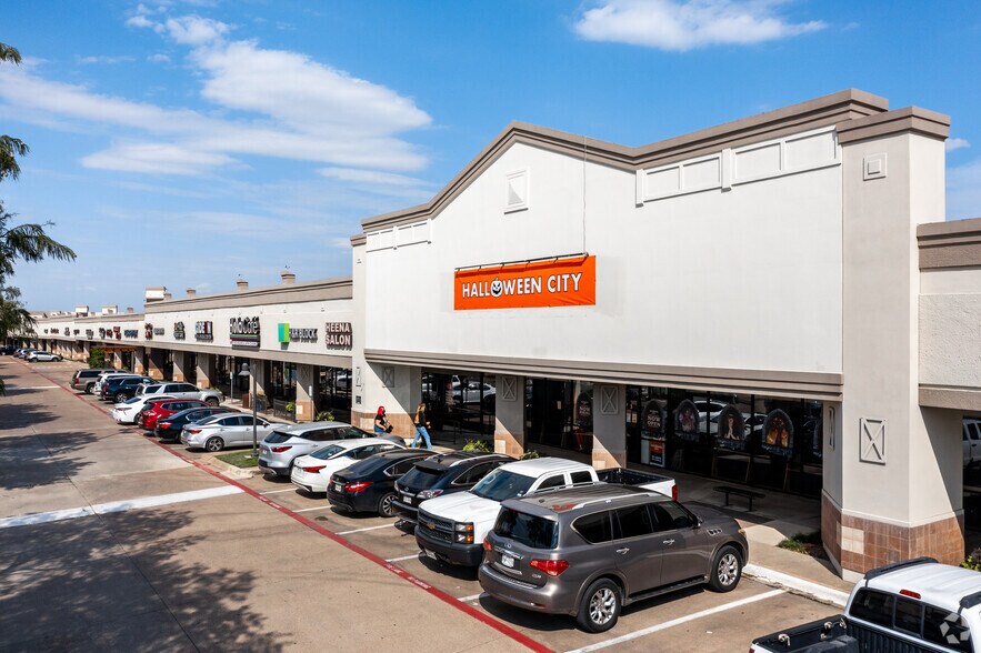 More Photos Of 2600-2722 N Josey Ln, Carrollton Unknown For Lease