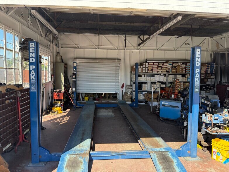 More Photos Of 430 S Riverside Ave, Rialto Auto Dealership For Sale