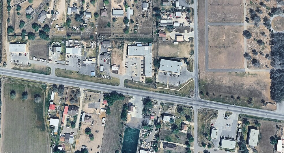 More Photos Of 6600 N Val Verde Rd, Donna Storefront Retail Office For Lease