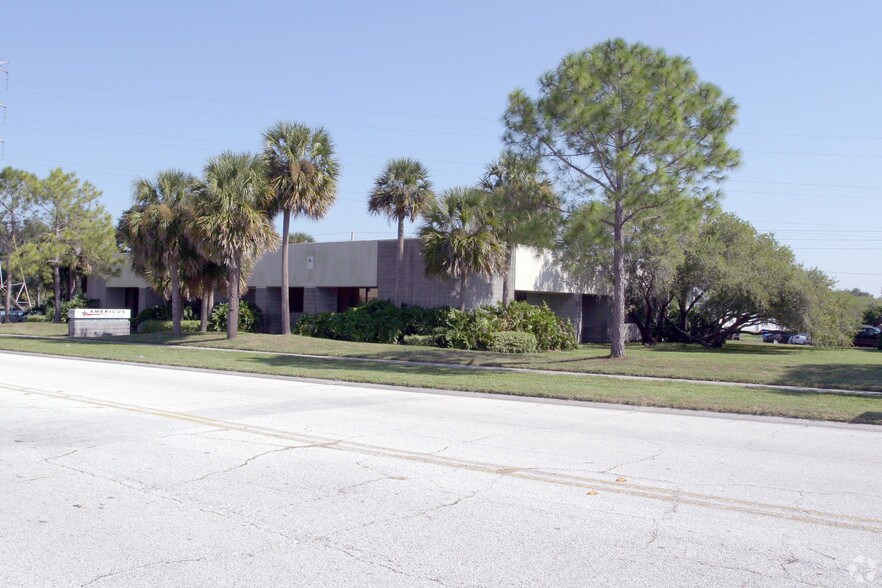 More Photos Of 14333 58th St N, Clearwater Office For Sale