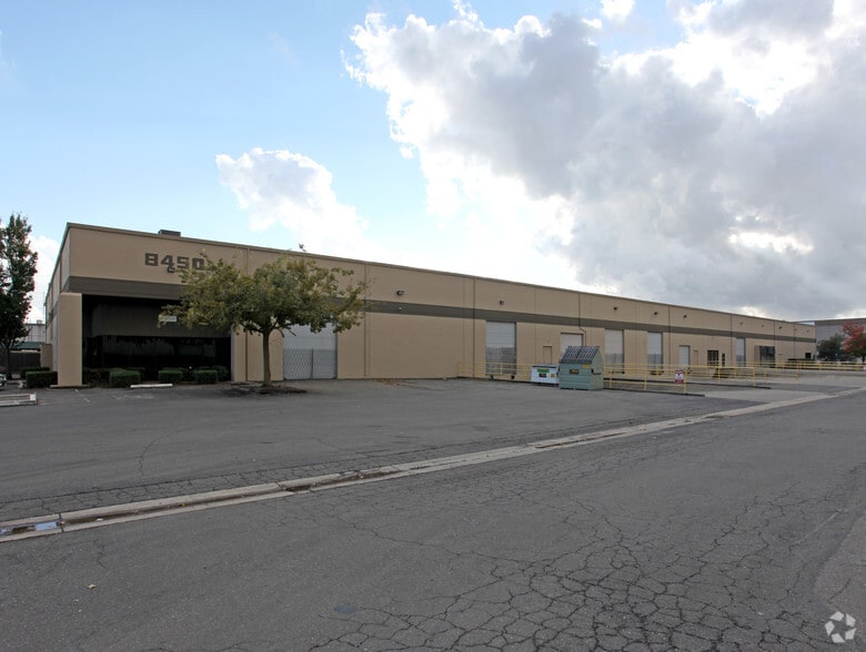 More Photos Of 8450 Belvedere Ave, Sacramento Warehouse For Lease