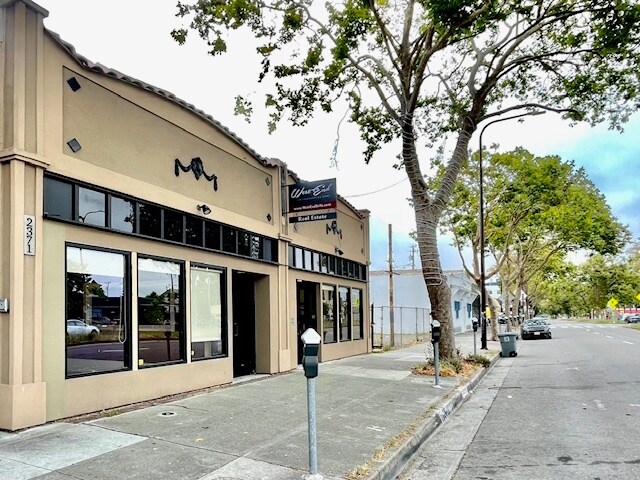 Primary Photo Of 2371-2373 San Pablo Ave, Berkeley Storefront Retail Residential For Lease