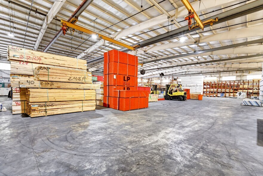 More Photos Of 722 Duck Lake Rd, Lady Lake Industrial For Sale