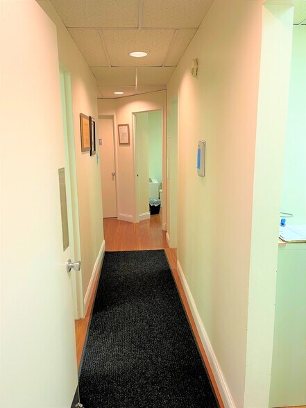More Photos Of 11125 Rockville Pike, Rockville Medical For Sale