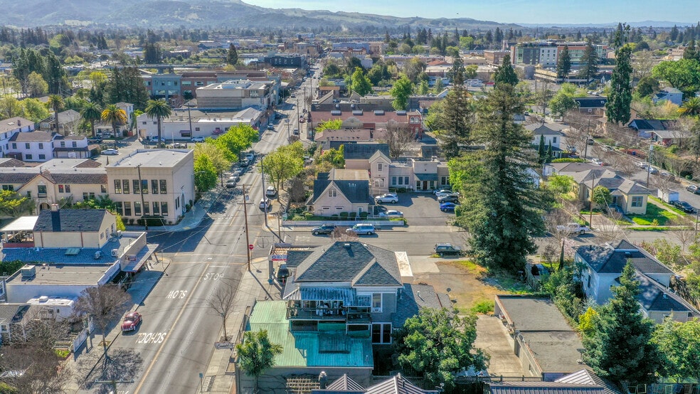 More Photos Of 1519 Main St, Napa Storefront Retail Residential For Lease