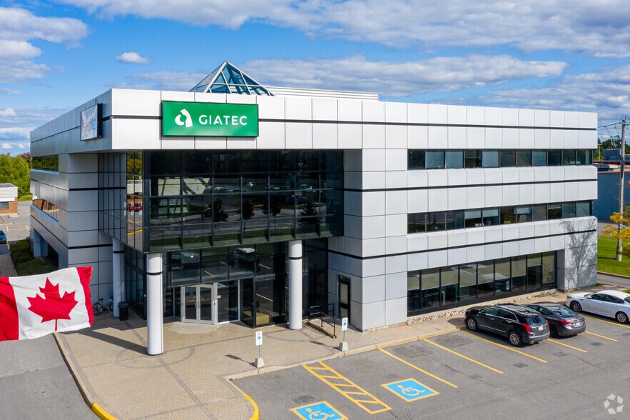 Primary Photo Of 245 Menten Pl, Ottawa Office For Lease