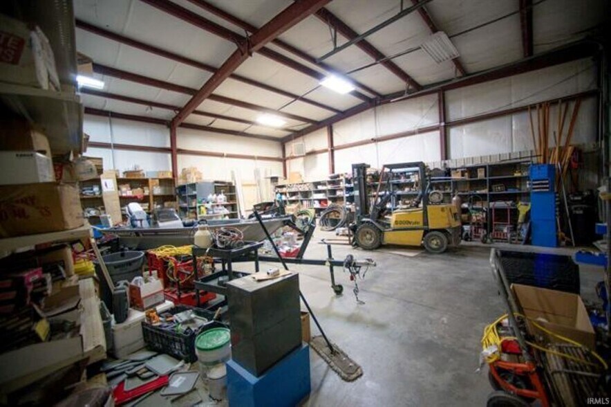 More Photos Of 7362 Russell Dr, Bicknell General Retail For Sale