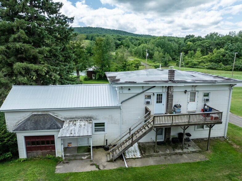 More Photos Of 571 Southside Dr, Oneonta Apartments For Sale