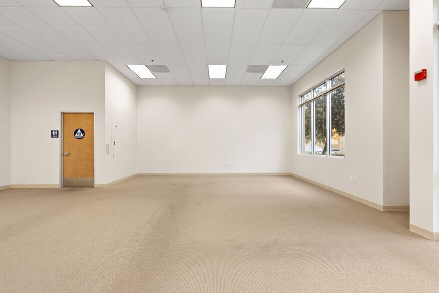 More Photos Of 809-837 Corporate Way, Fremont Office For Sale