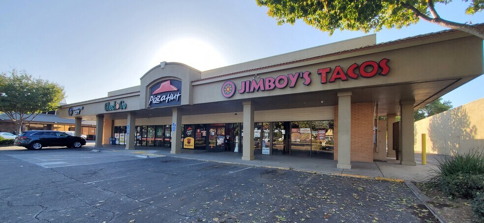 More Photos Of 920 Colusa Ave, Yuba City General Retail For Lease