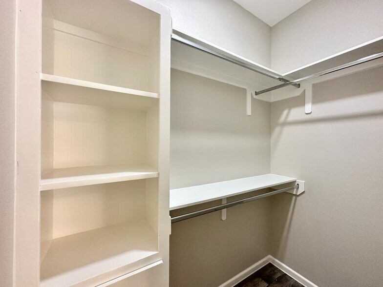 More Photos Of 1416 Petri Dr, Weslaco Apartments For Sale