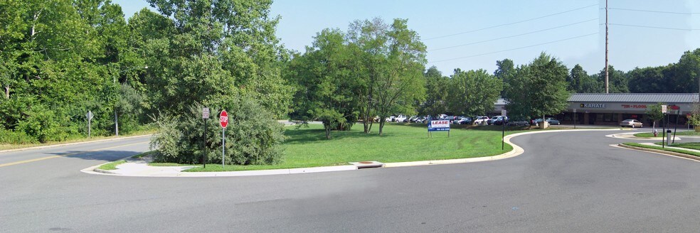 More Photos Of 9576 Burke Rd, Fairfax Land For Lease