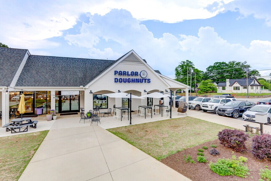 More Photos Of 1901 Laurens Rd, Greenville Unknown For Lease