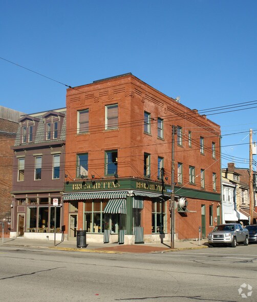 More Photos Of 1831 E Carson St, Pittsburgh Restaurant For Sale