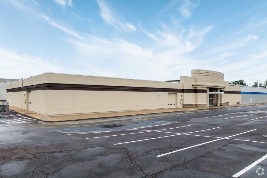 More Photos Of Route 724 @ Rt 100, Pottstown Unknown For Lease