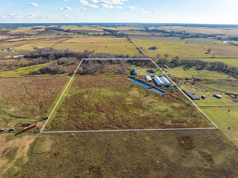 More Photos Of 426550 E 250 Rd, Chelsea Specialty For Sale