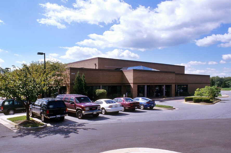 More Photos Of 9900 Blackwell Rd, Rockville Flex For Sale