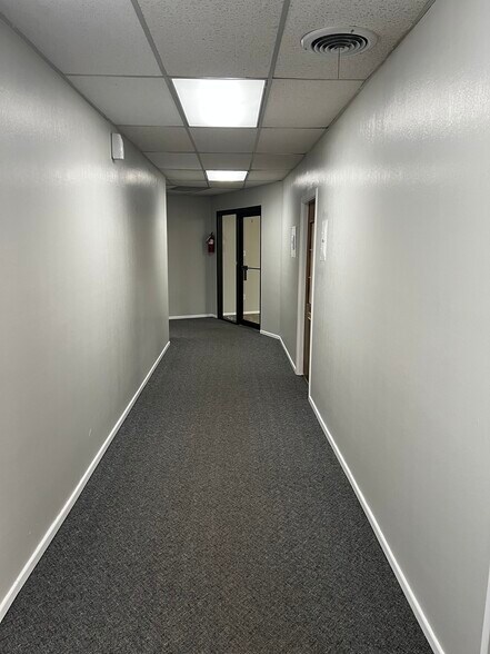 More Photos Of 4150 S Danville Dr, Abilene Storefront For Lease