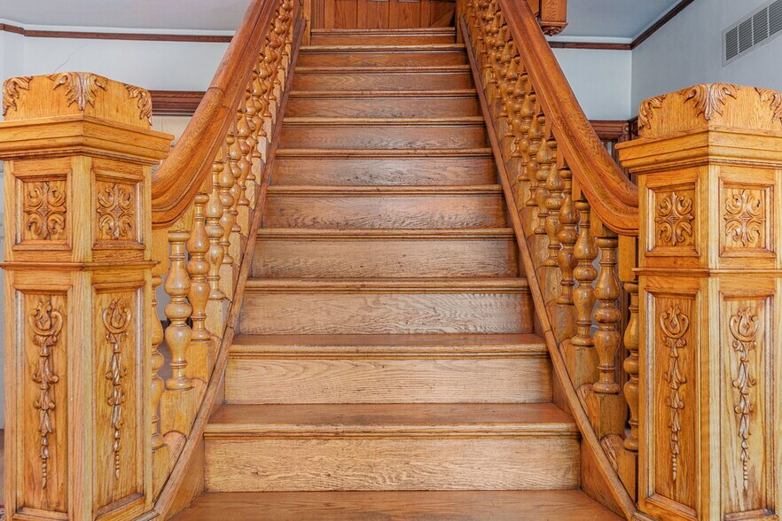 More Photos Of 313 E Broad St, Bethlehem Apartments For Sale