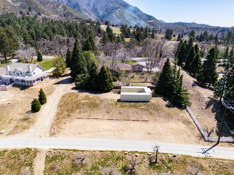 More Photos Of 11550 Raspberry Ln, Oak Glen Specialty For Sale