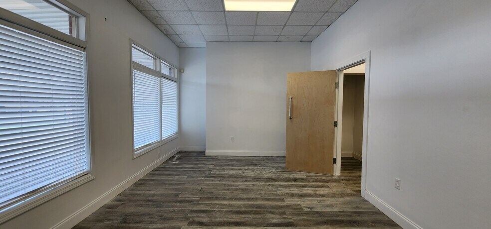 More Photos Of 207 W Pine St, Ponchatoula Freestanding For Lease