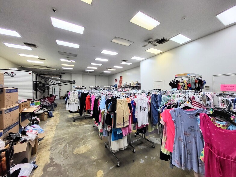 More Photos Of 603 W Main St, Glasgow Warehouse For Sale