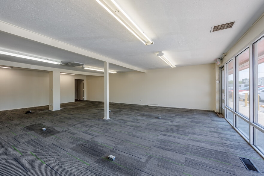 More Photos Of 2412 S Federal Blvd, Denver Storefront For Lease