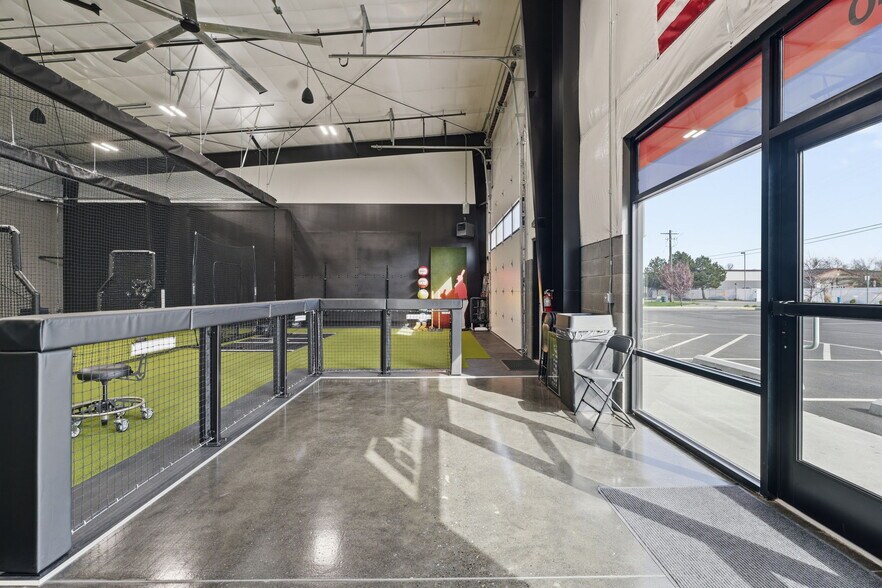 More Photos Of 5418 W. Hood, Kennewick Industrial For Lease