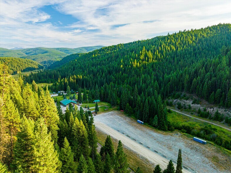 More Photos Of 7000 Graves Creek Rd, Lolo Bar For Sale