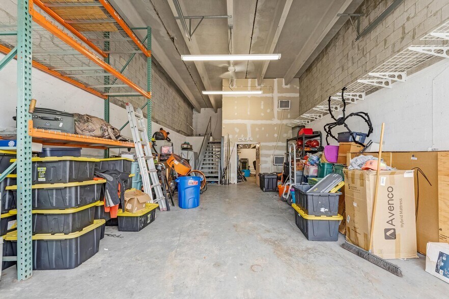 More Photos Of 2201-2227 SW 57th Ave, West Park Warehouse For Sale