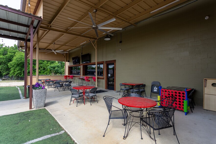 More Photos Of 125 W Highway 171, Godley Freestanding For Sale