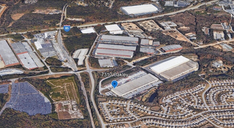 More Photos Of 7310 Oakley Industrial Blvd, Fairburn Warehouse For Lease
