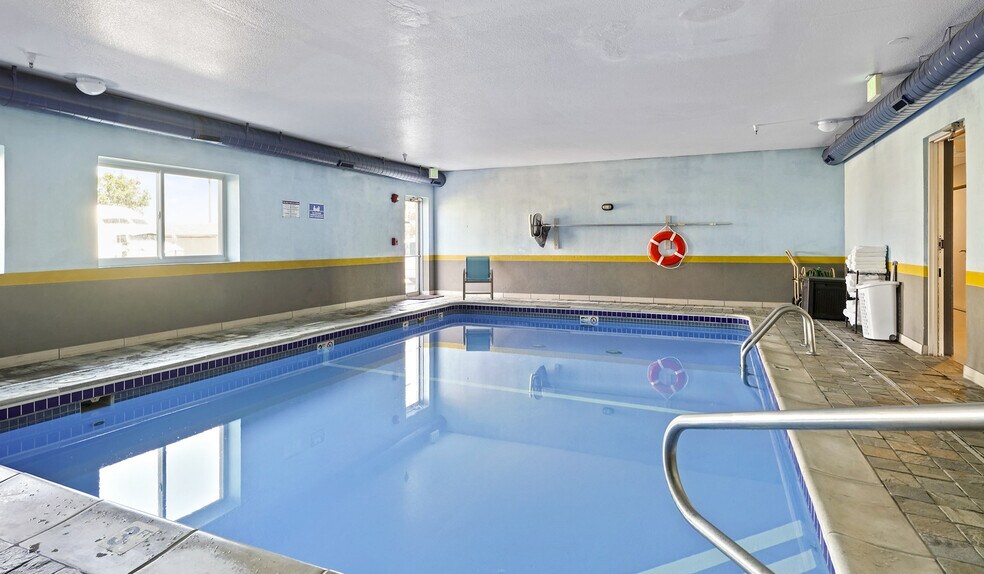 More Photos Of 9041 Brighton Rd, Henderson Hotel For Sale