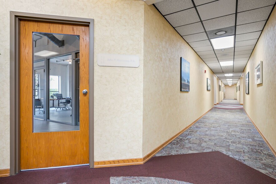 More Photos Of 330 Clematis St, West Palm Beach Storefront Retail Office For Sale