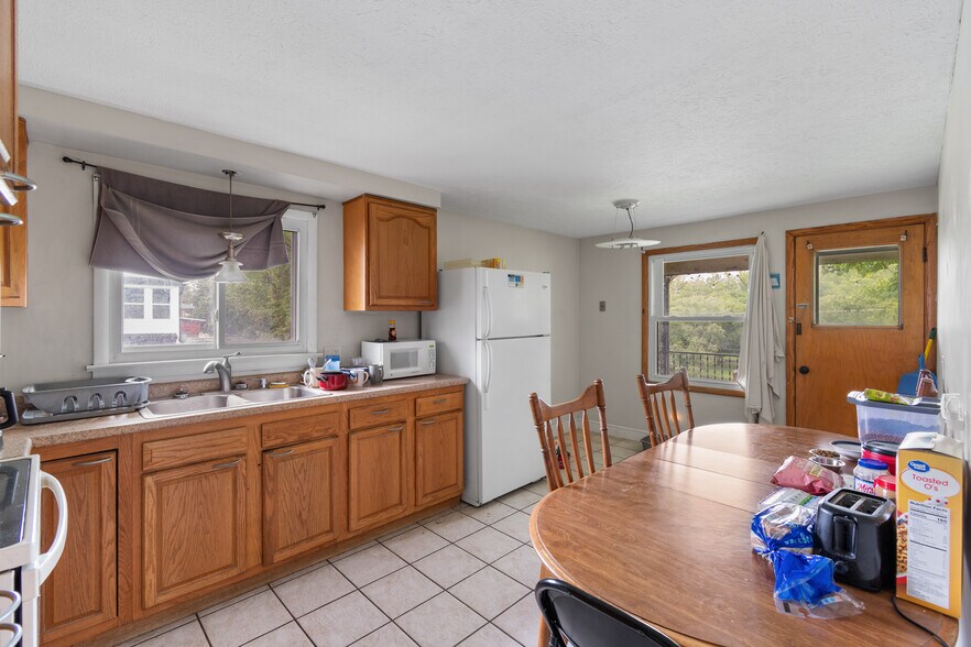 More Photos Of 2017 Fulton Rd, Canton Multifamily For Sale