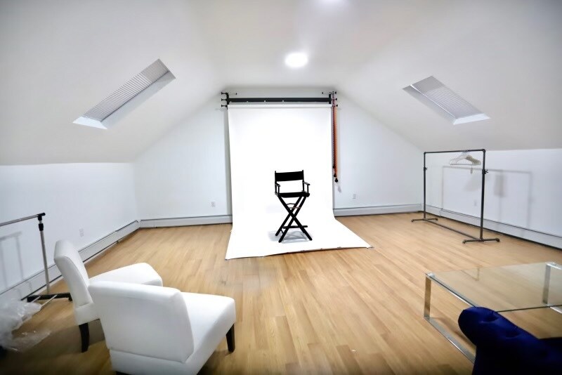 More Photos Of 170 Moore St, Brooklyn Service For Sale