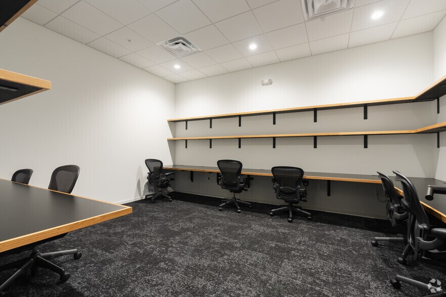 More Photos Of 1255 Makers Way, Atlanta Loft Creative Space For Lease
