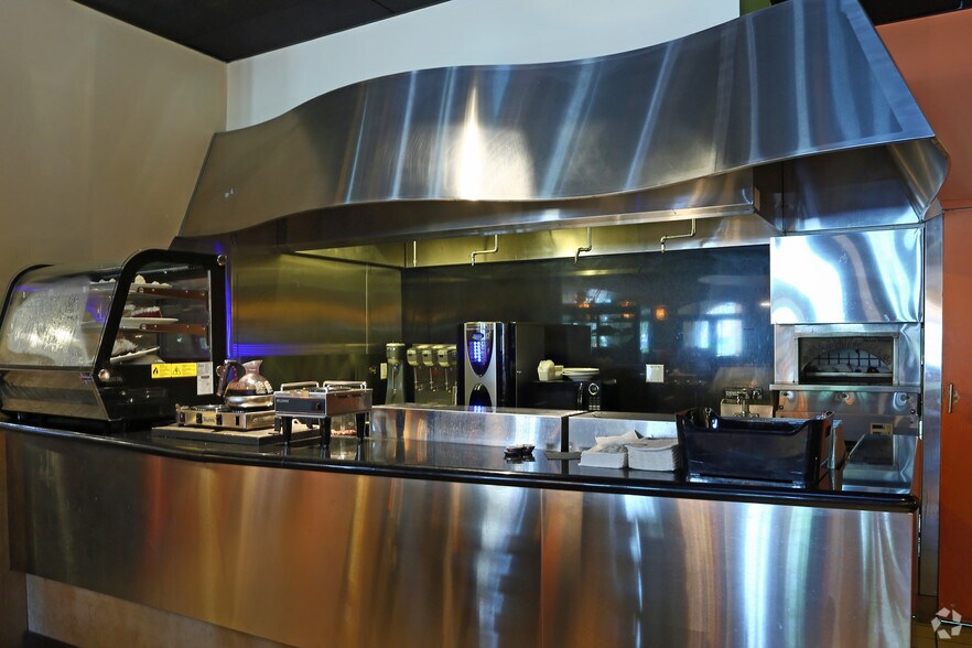 More Photos Of 1424-1450 N Federal Hwy, Boca Raton Restaurant For Sale