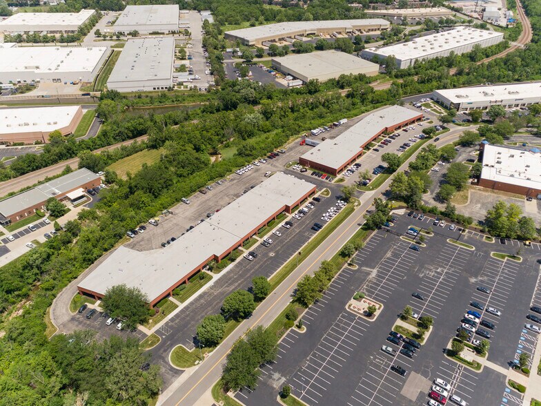 More Photos Of 8052-8068 Reeder St, Lenexa Light Manufacturing For Lease