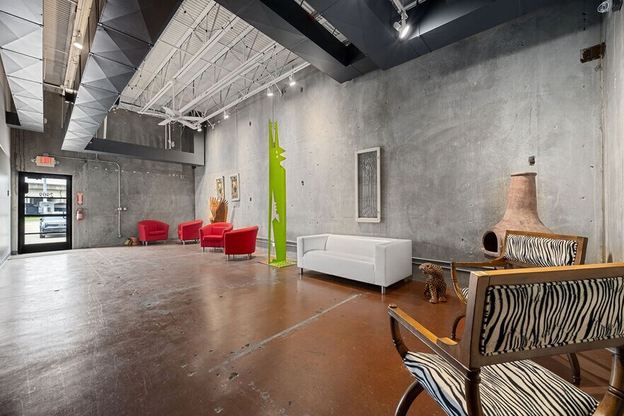 More Photos Of 2909 San Jacinto St, Dallas Loft Creative Space For Sale