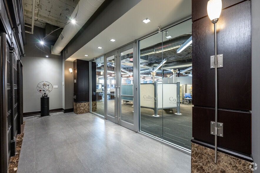 More Photos Of 241 N Pennsylvania St, Indianapolis Loft Creative Space For Sale