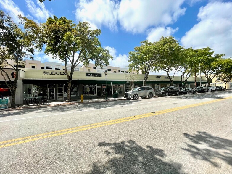 Primary Photo Of 5800-5840 Sunset Dr, South Miami Unknown For Lease