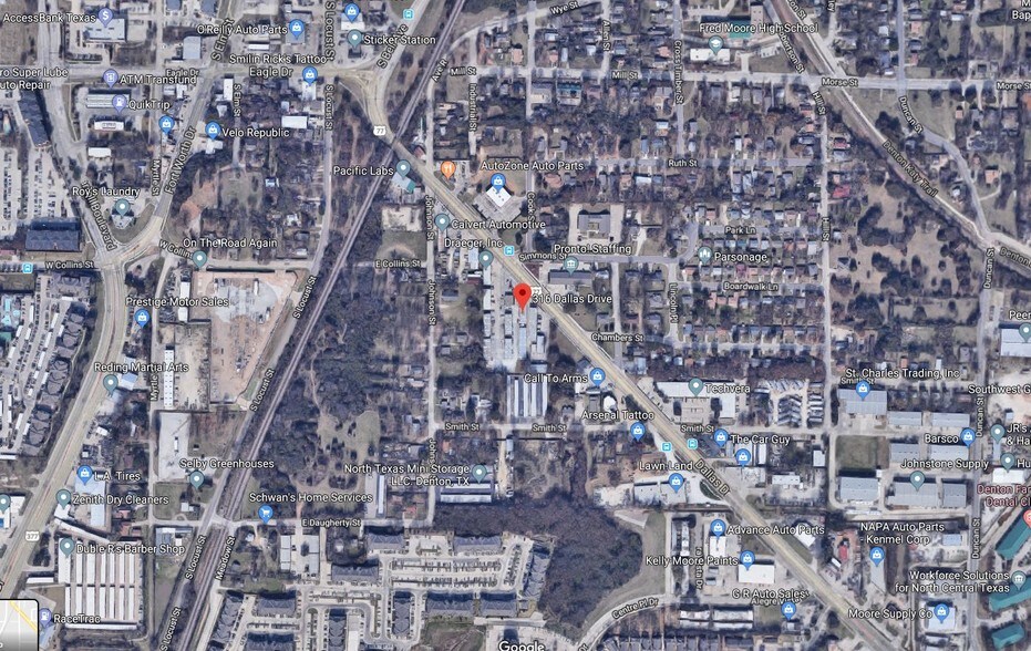 More Photos Of 316 Dallas Dr, Denton Showroom For Lease