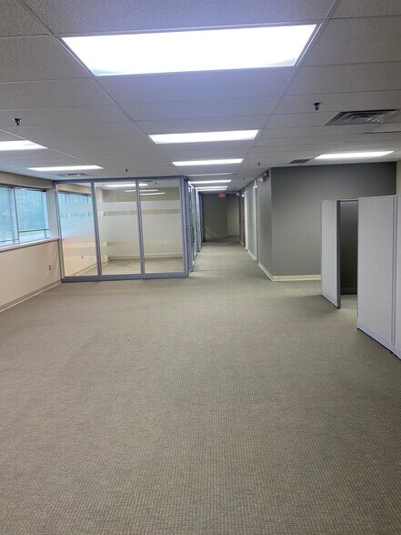 More Photos Of 303 Corporate Center Dr, Vandalia Office For Lease